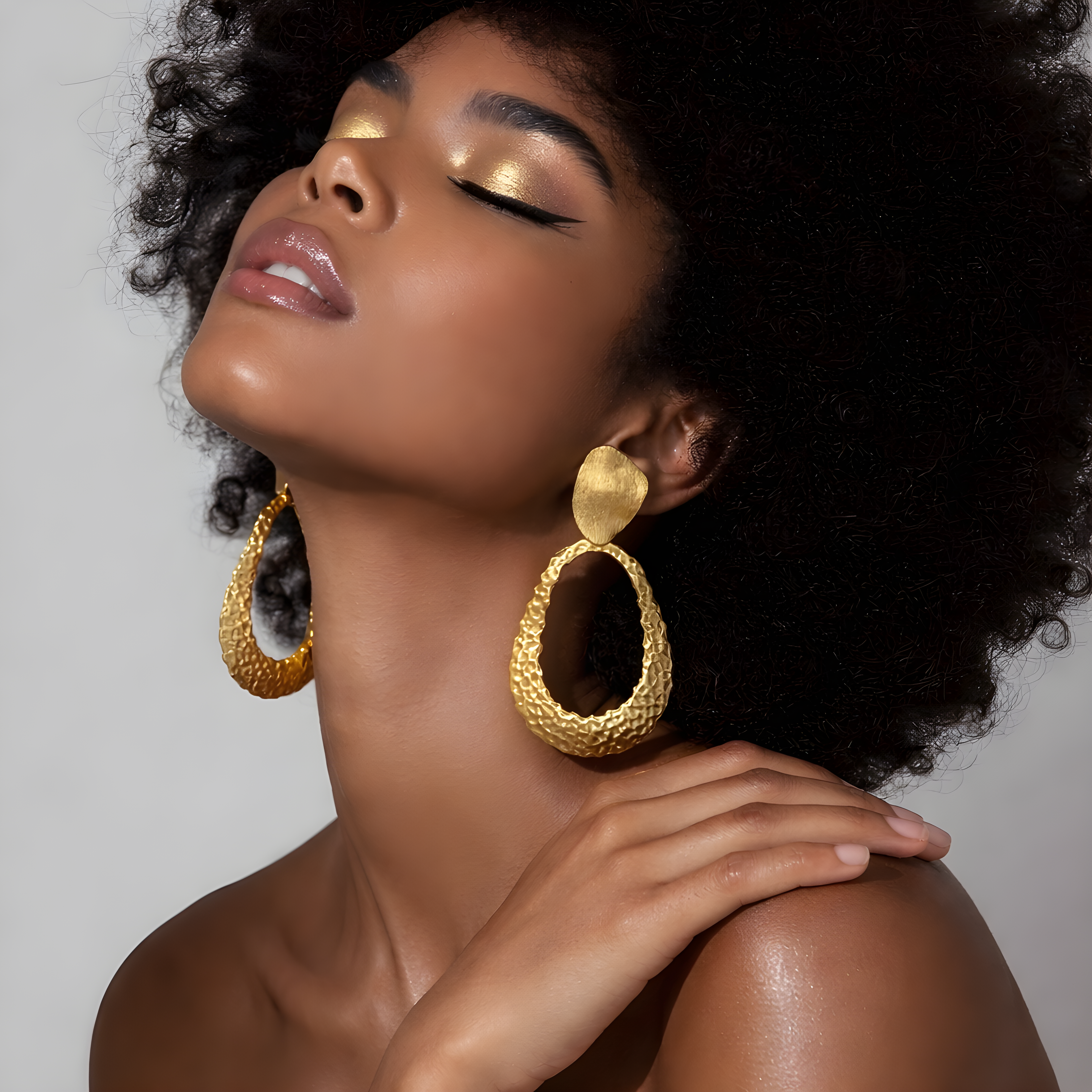 Gold hammered hoop earrings