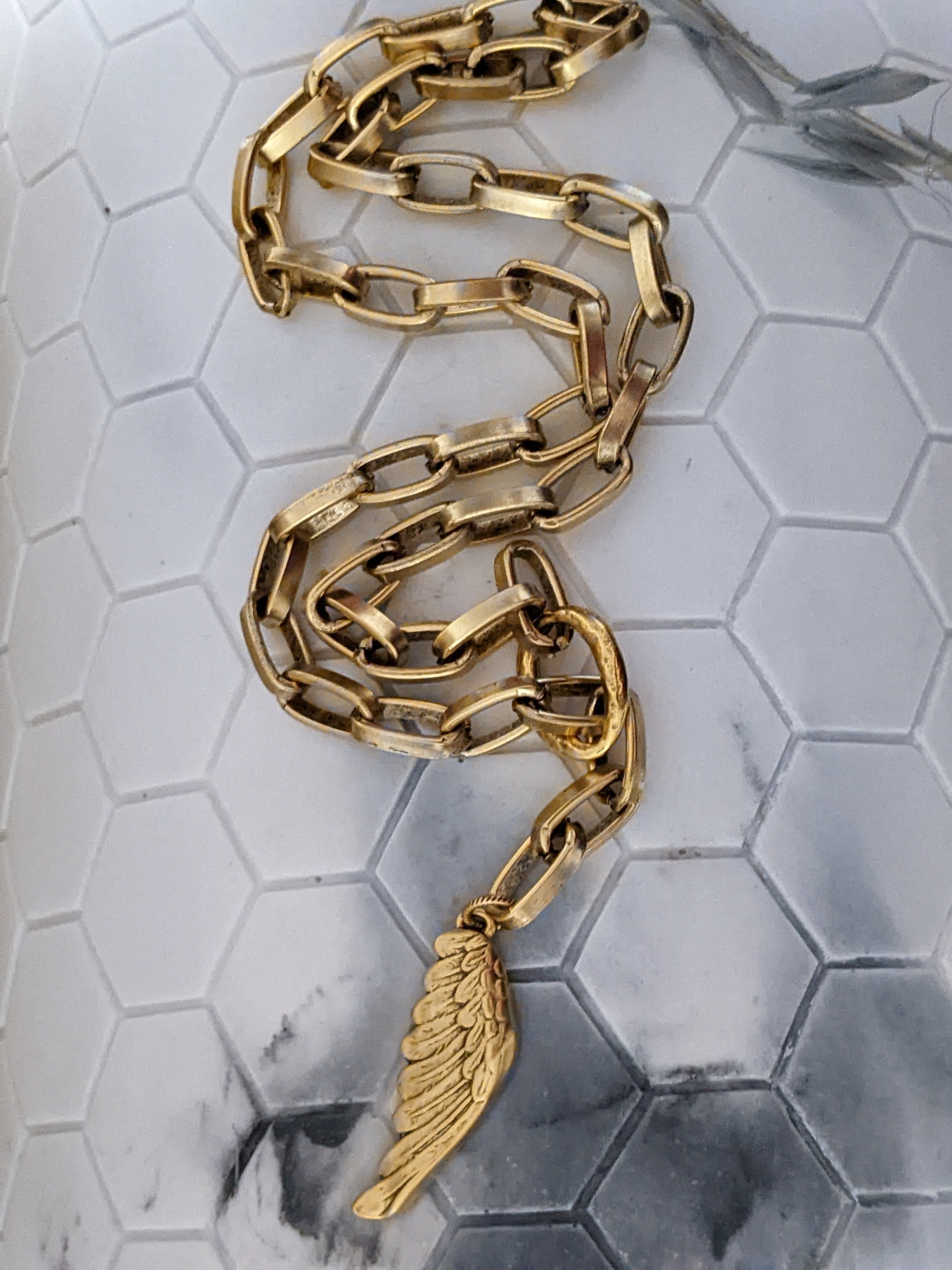 Wing Lariat link necklace