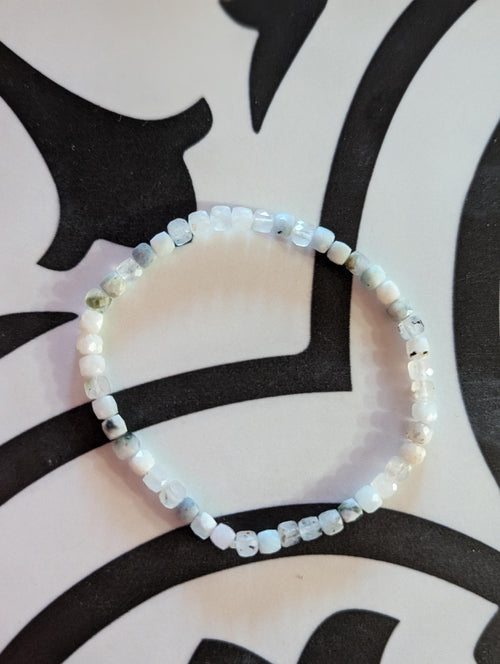 Aquamarine stretch bracelet.