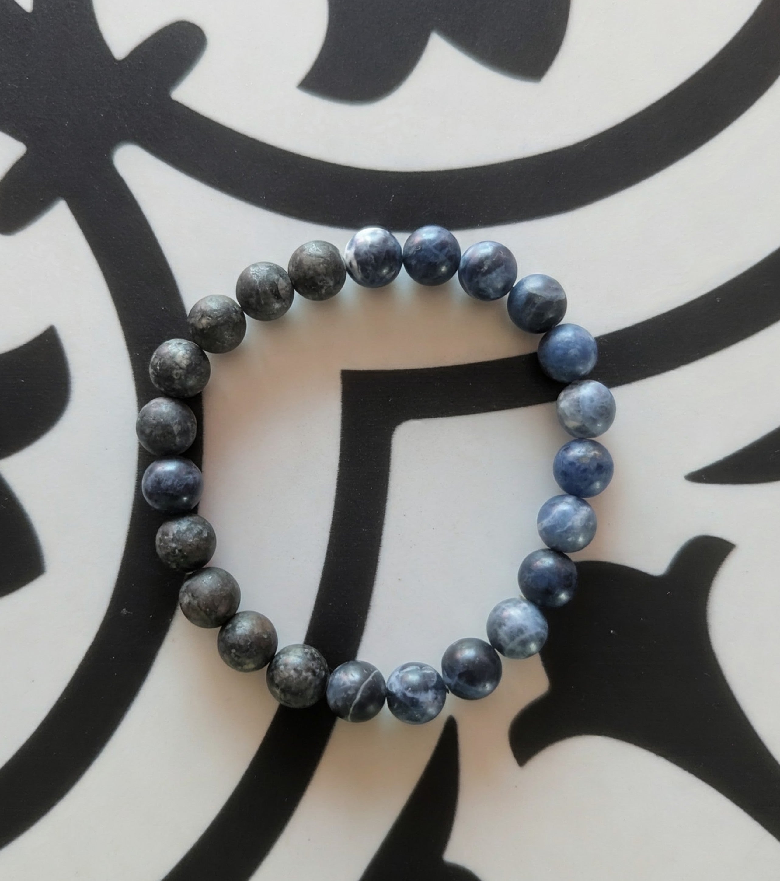 Mens sized Matte Sodalite and Black Labradorite beaded bracelet